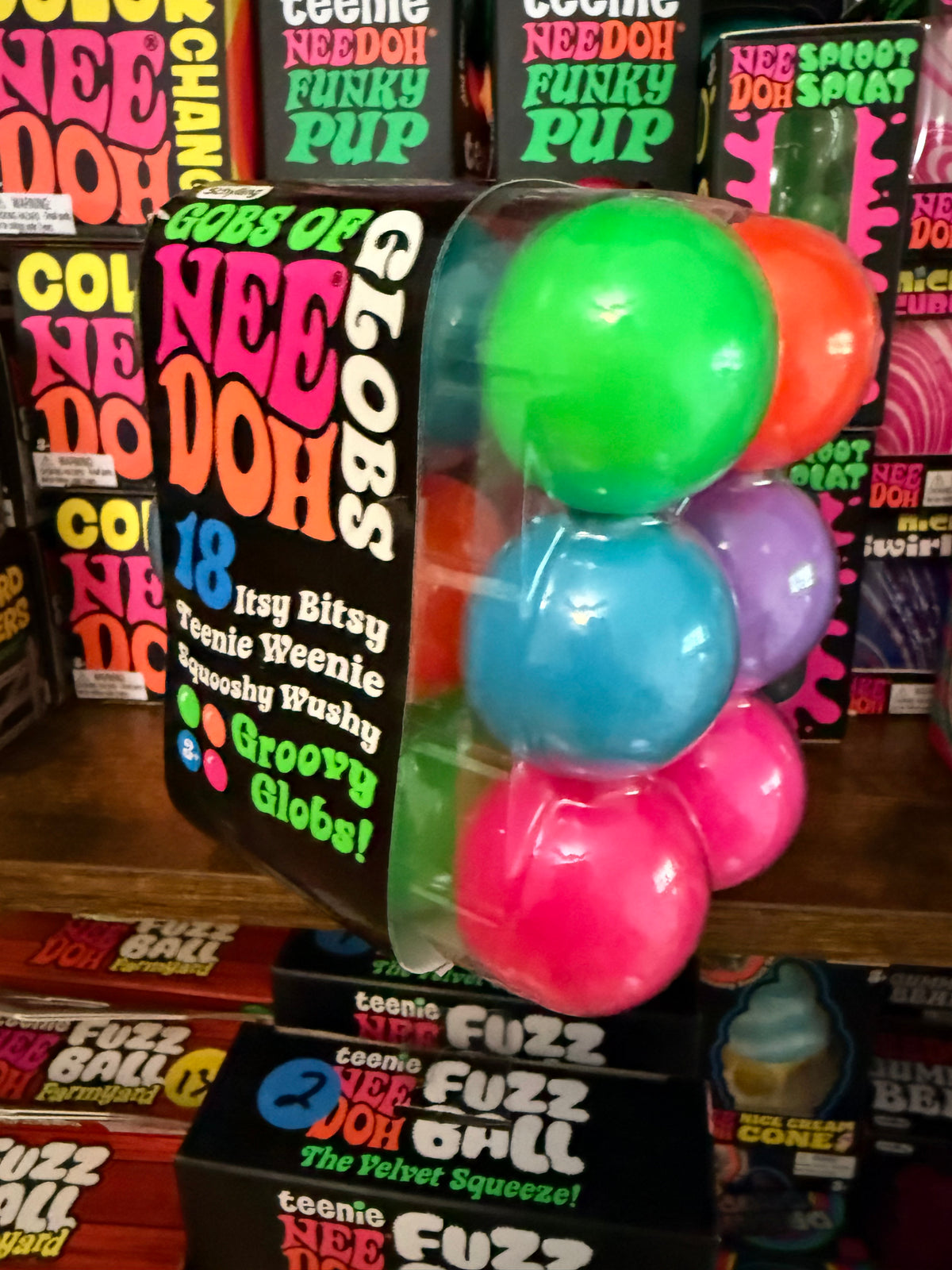 Schylling- NeeDoh-Gobs of Globs- 18pk