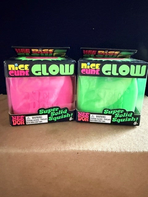 Schylling- NeeDoh- GLOW Cube