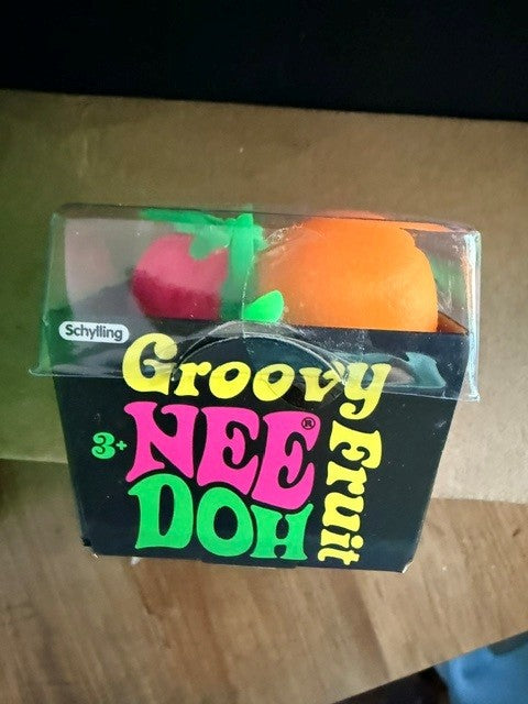 Schylling- NeeDoh- Groovy Fruit
