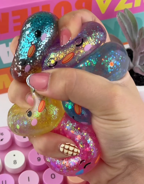 Top Trenz- Hello Duck (Mini) Dumpling  - Mystery Sugar Glitter Edition